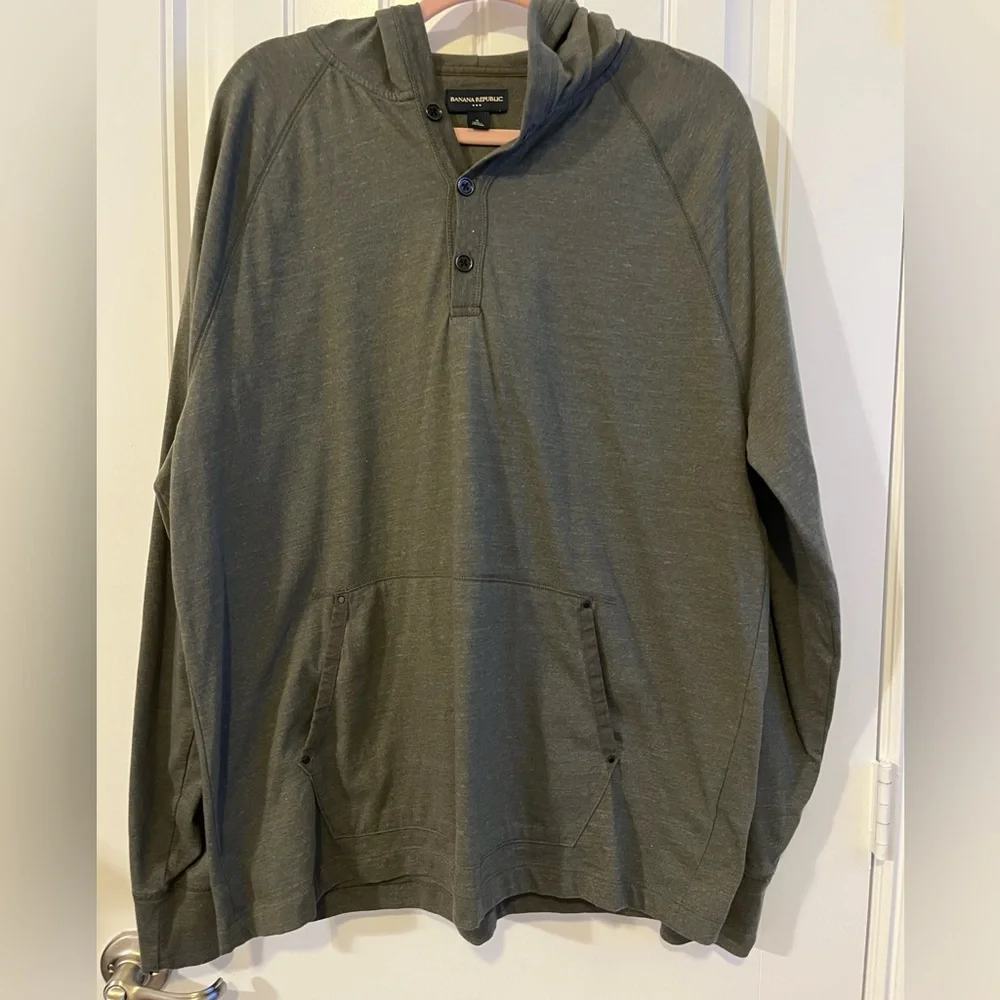 Banana Republic Shirt Mens Extra Large XL Green Hoodie Long Sleeve Henley Pocket
